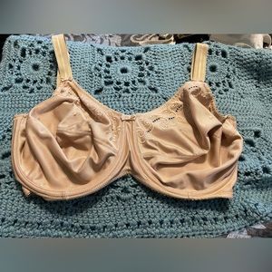 Gently used Prima Donna underwire bra EU 75 FR 90 UK 34